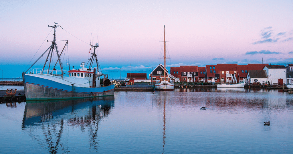 fiskehamn kustsamhälle småskaligt yrkesfiske